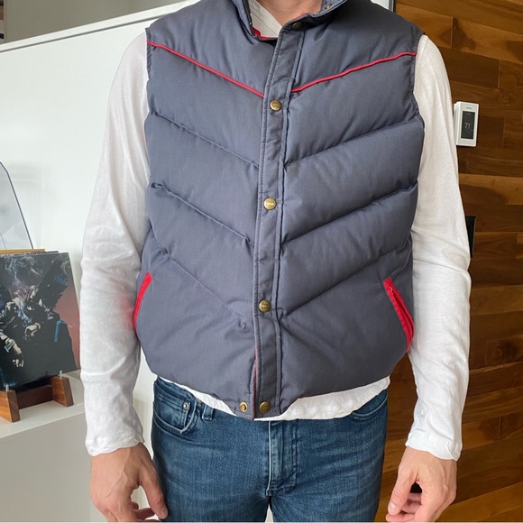 Men's Vintage Woolrich Down Vest.  Awesome condition & all the feels! - Picture 2 of 5